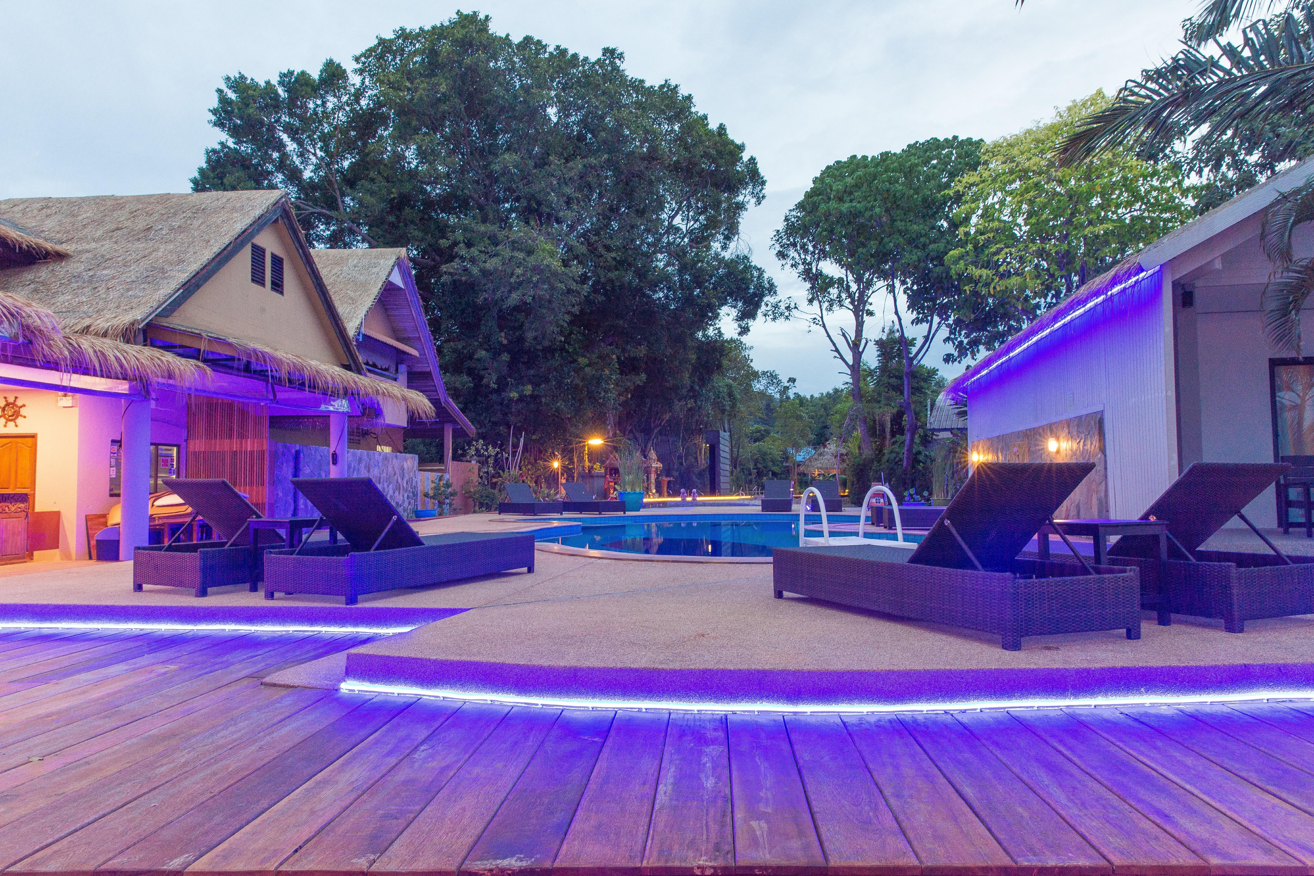 Adarin Beach Resort Mae Nam Dış mekan fotoğraf