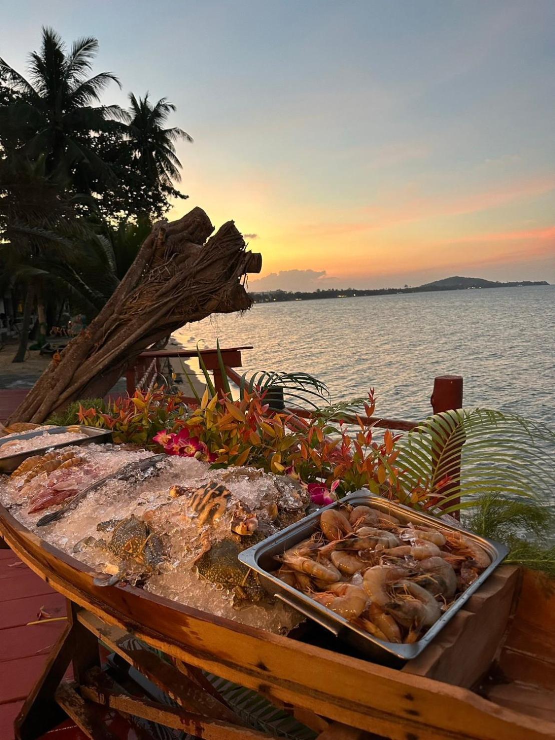 Adarin Beach Resort Mae Nam Dış mekan fotoğraf