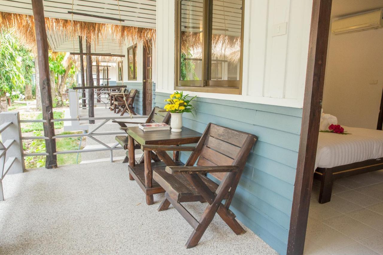 Adarin Beach Resort Mae Nam Dış mekan fotoğraf
